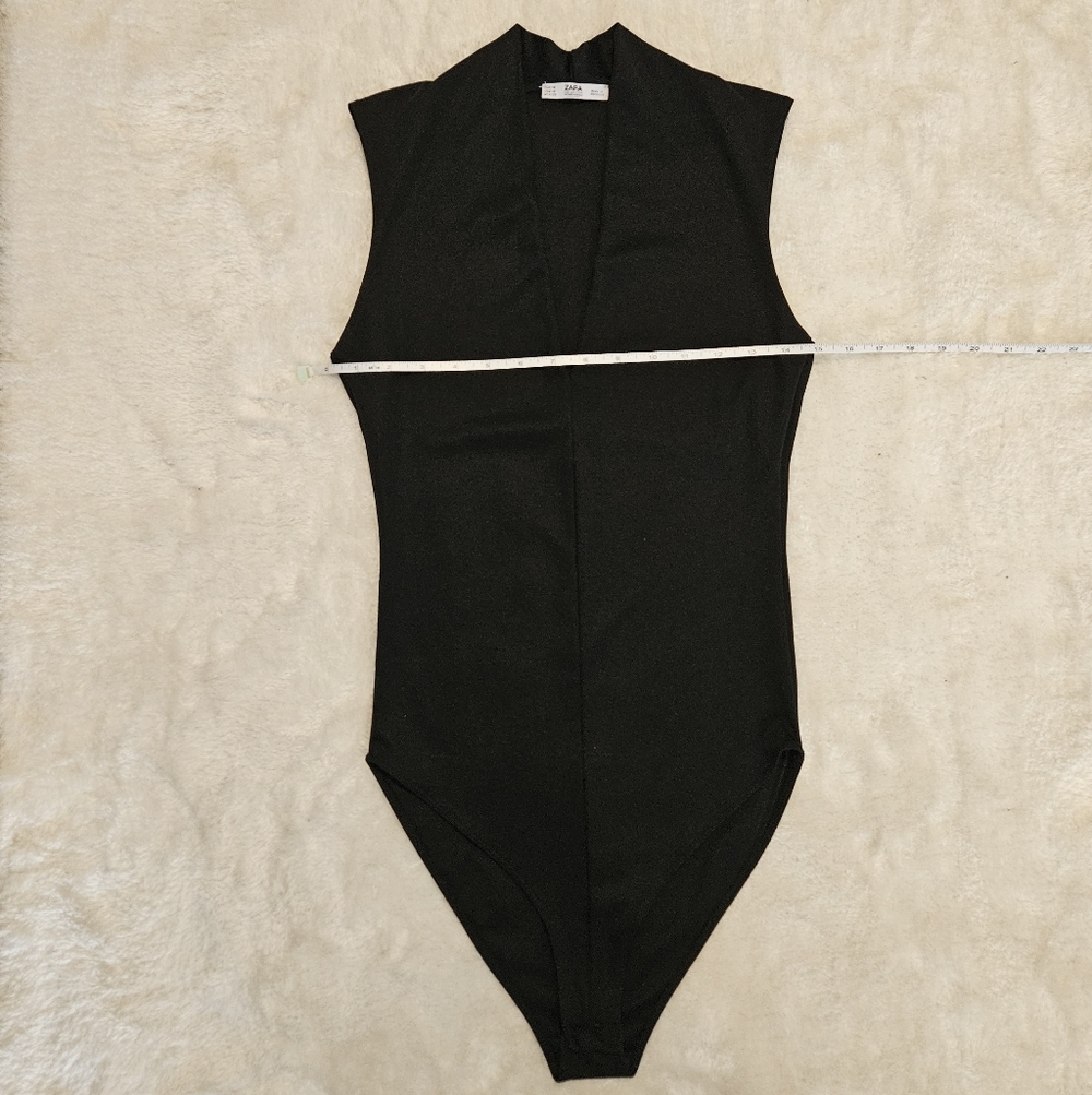 NEW Zara Sleeveless Black Bodysuit Size M Bodycon Minimalist Monochrome Tailored - Picture 8 of 11